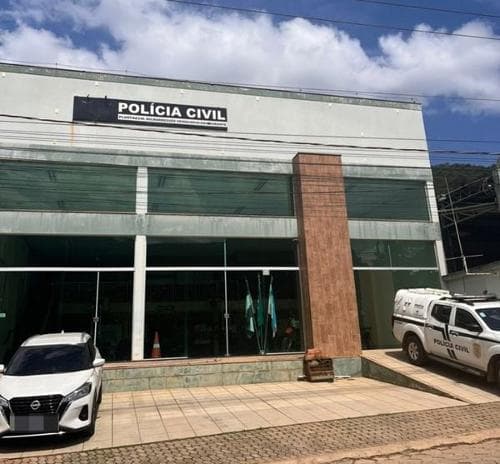 Jovem Morre em Confronto Após Invasão de Imóvel