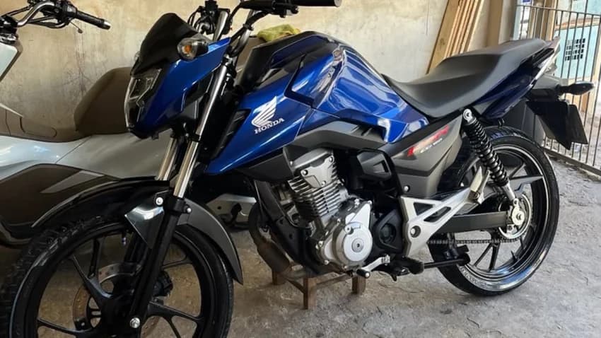 Cachoeiro: Motocicleta Furtada em Ação Noturna