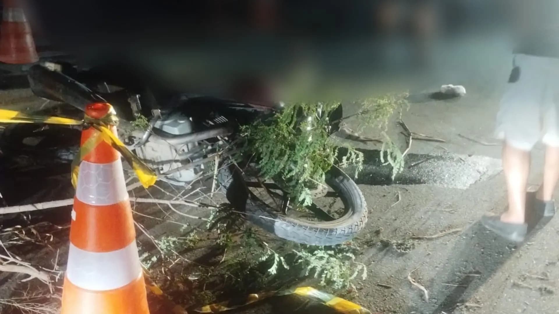 Tragédia na Estrada: Motociclista Morre em Colisão em Alegre