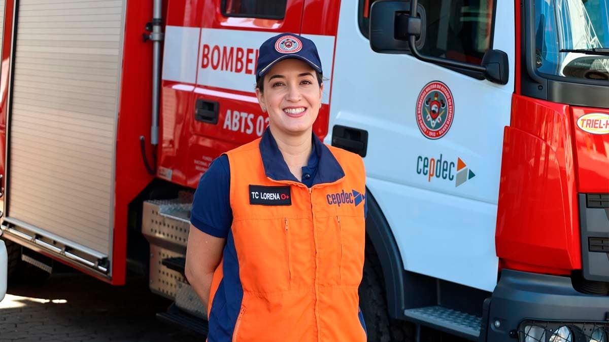 Pioneirismo Feminino: Bombeira Capixaba Discute Equidade de Gênero em Congresso Nacional