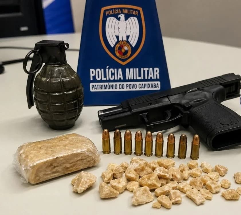 Homem é preso com granada, arma e drogas em Cachoeiro
