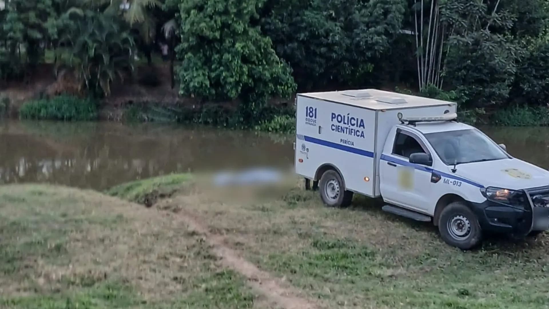 Corpo em decomposição surge em rio no Sul do ES