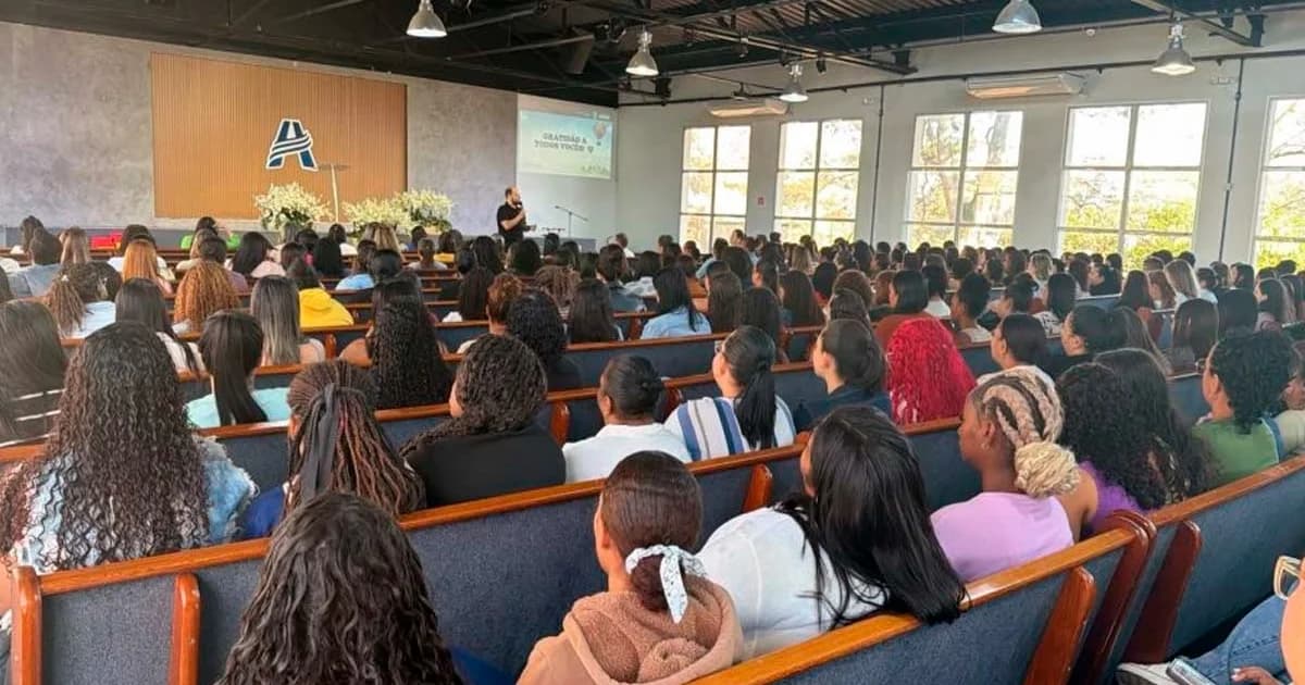 Cachoeiro Capacita Mil Servidores para Educação Inclusiva