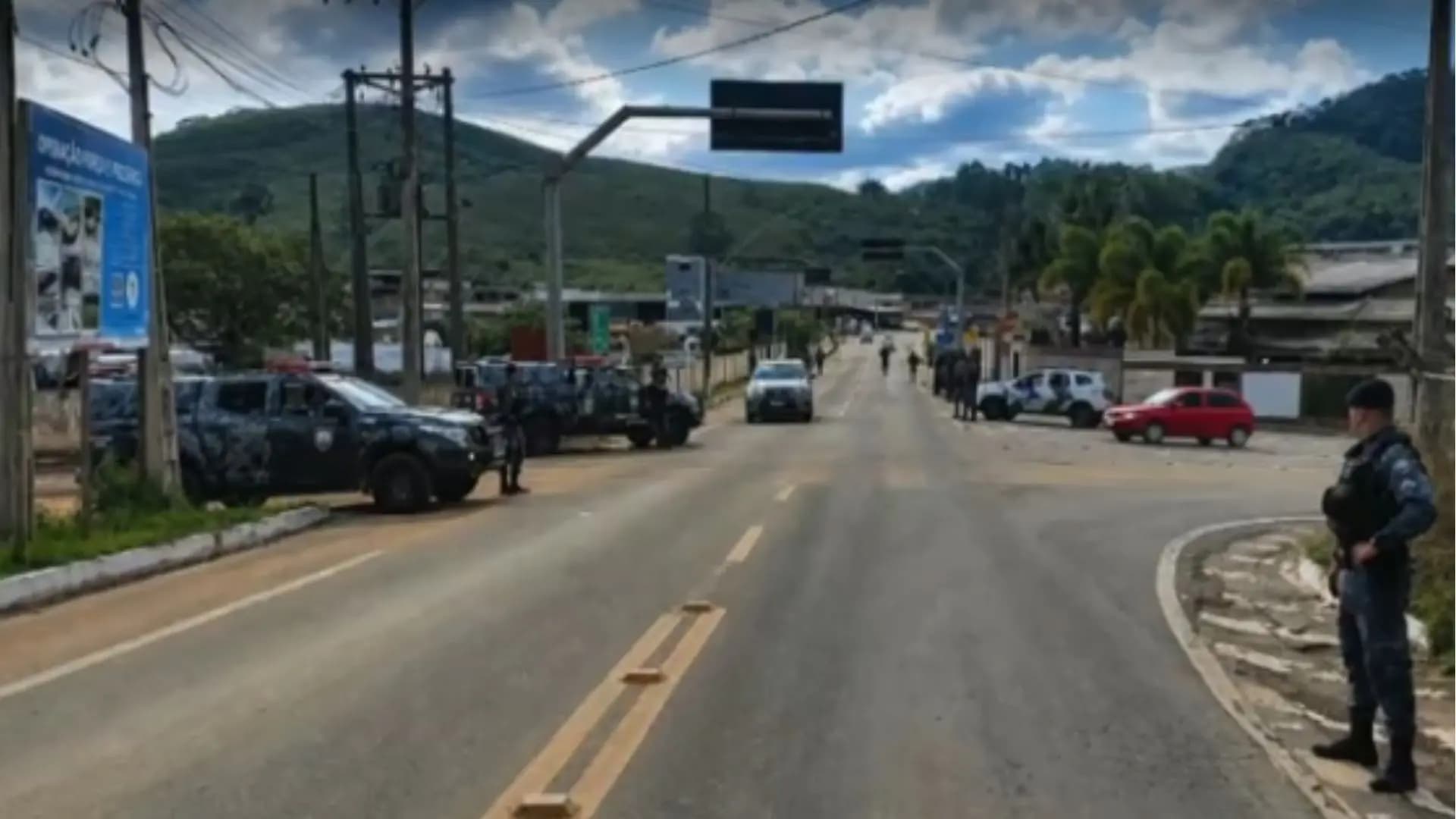Polícia Militar Intensifica Presença em Divisa com Rio de Janeiro