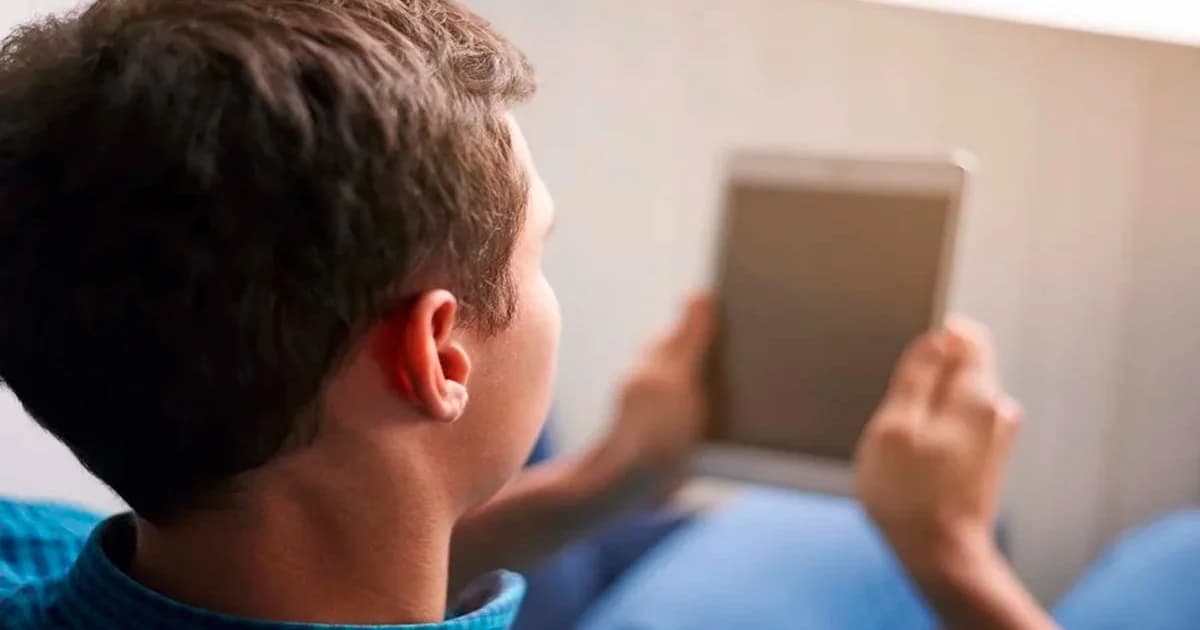 Pornografia na Infância e Adolescência: Impactos e Consequências