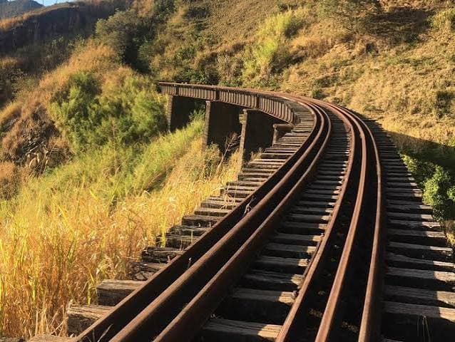Adolescente de 15 anos sofre grave queda em pontilhão de Soturno e passa por cirurgias em Cachoeiro