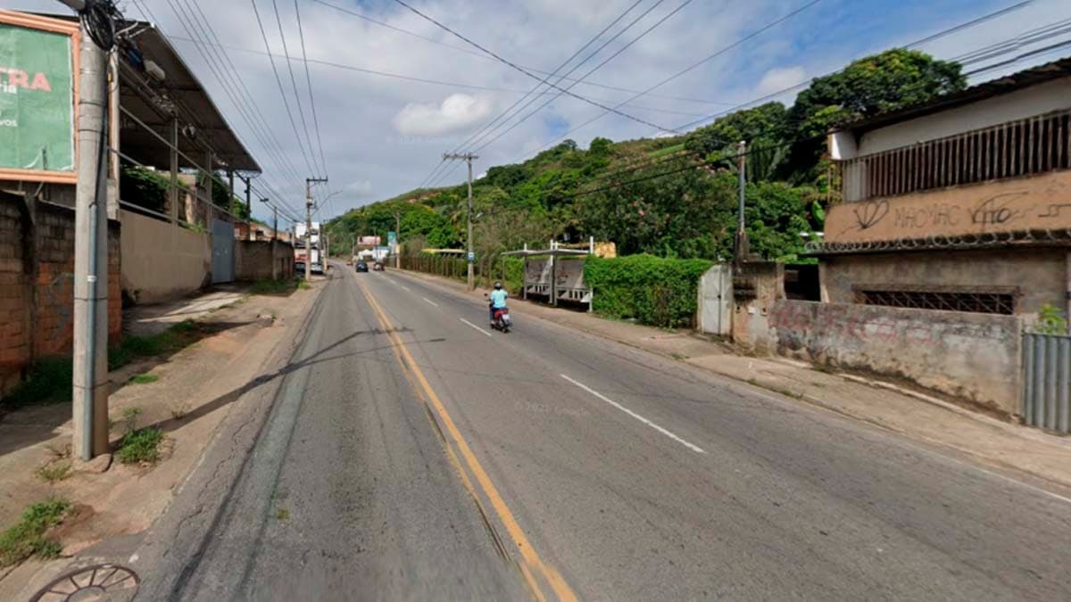 Cachoeiro Desativa Ponto de Ônibus Crítico