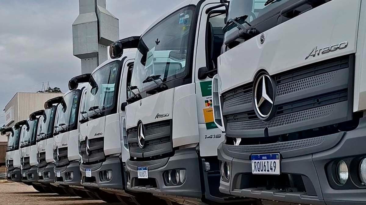 Governo do ES entrega 13 caminhões-pipa para reforçar abastecimento em municípios do interior