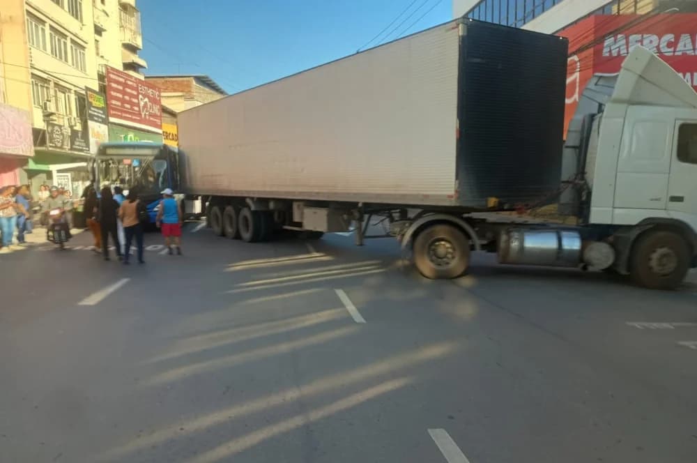 Manhã de Transtornos: Colisão e Atropelamento Marcam Guandu em Cachoeiro