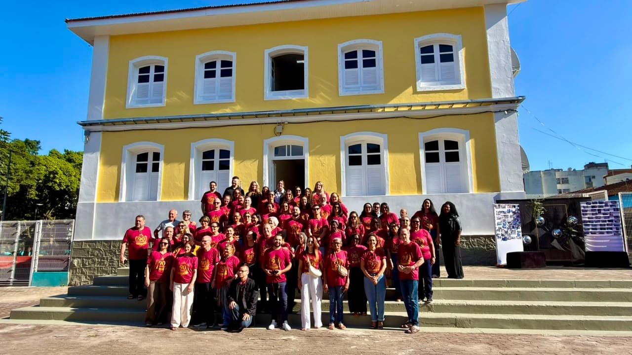 Liceu Muniz Freire: Nove Décadas Moldando Gerações no Sul Capixaba