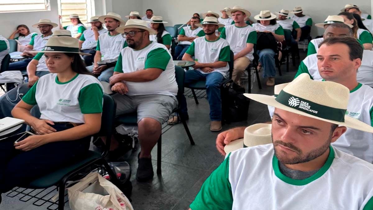 Senar-ES Abre Seleção para Tutores de Cursos Técnicos