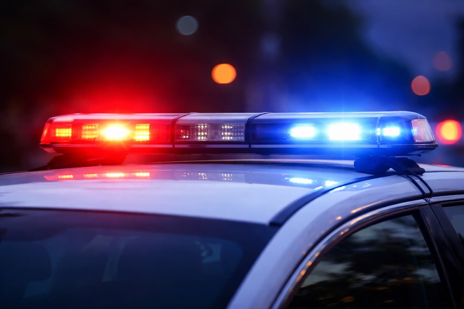 Adolescente de 15 anos é baleada acidentalmente dentro de loja no Shopping Cachoeiro