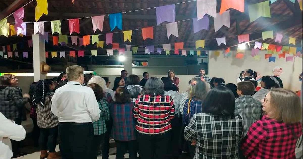 Arraiá da Terceira Idade reúne idosos em tarde de integração e celebração em Muniz Freire