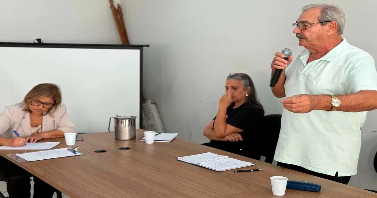 Prefeito de Marataízes Reúne Secretariado para Alinhar Metas e Ações