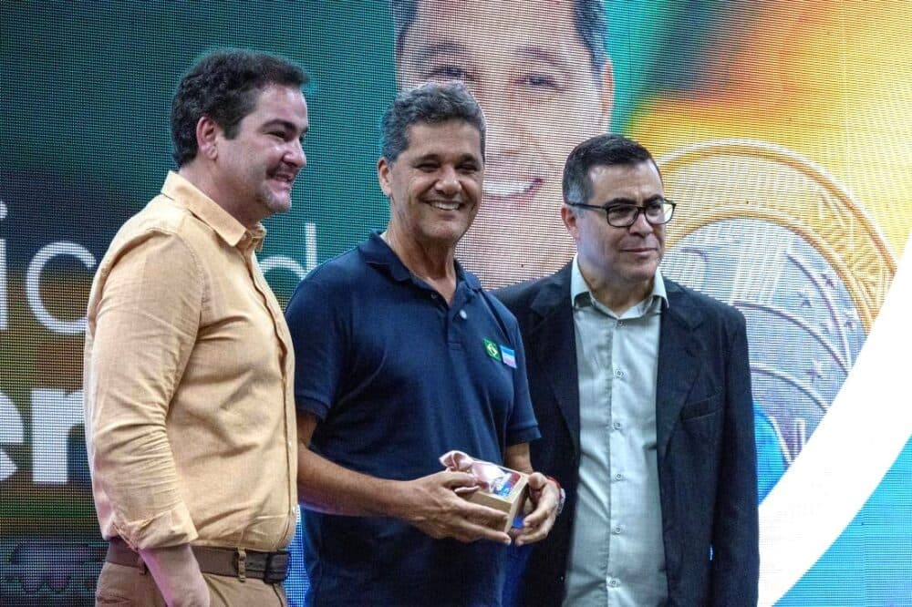 Ricardo Ferraço destaca reforma tributária e anuncia mais de R$ 30 milhões para Cachoeiro